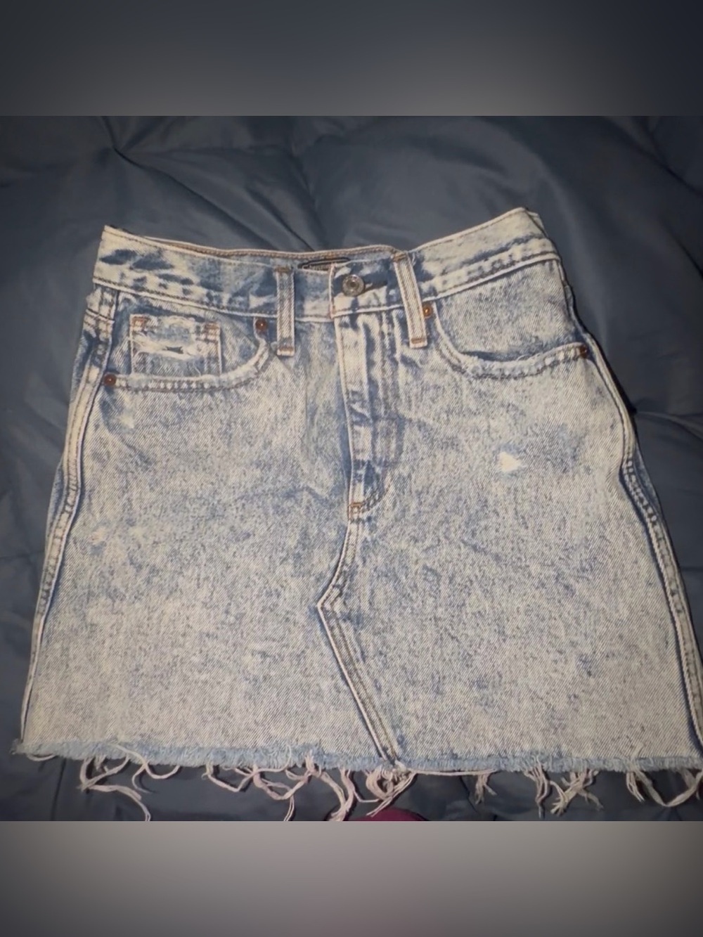Abercrombie & Fitch Light Blue Acid Wash Men’s Jeans